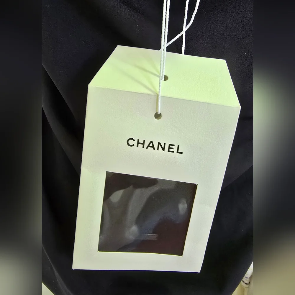 CHANEL great see